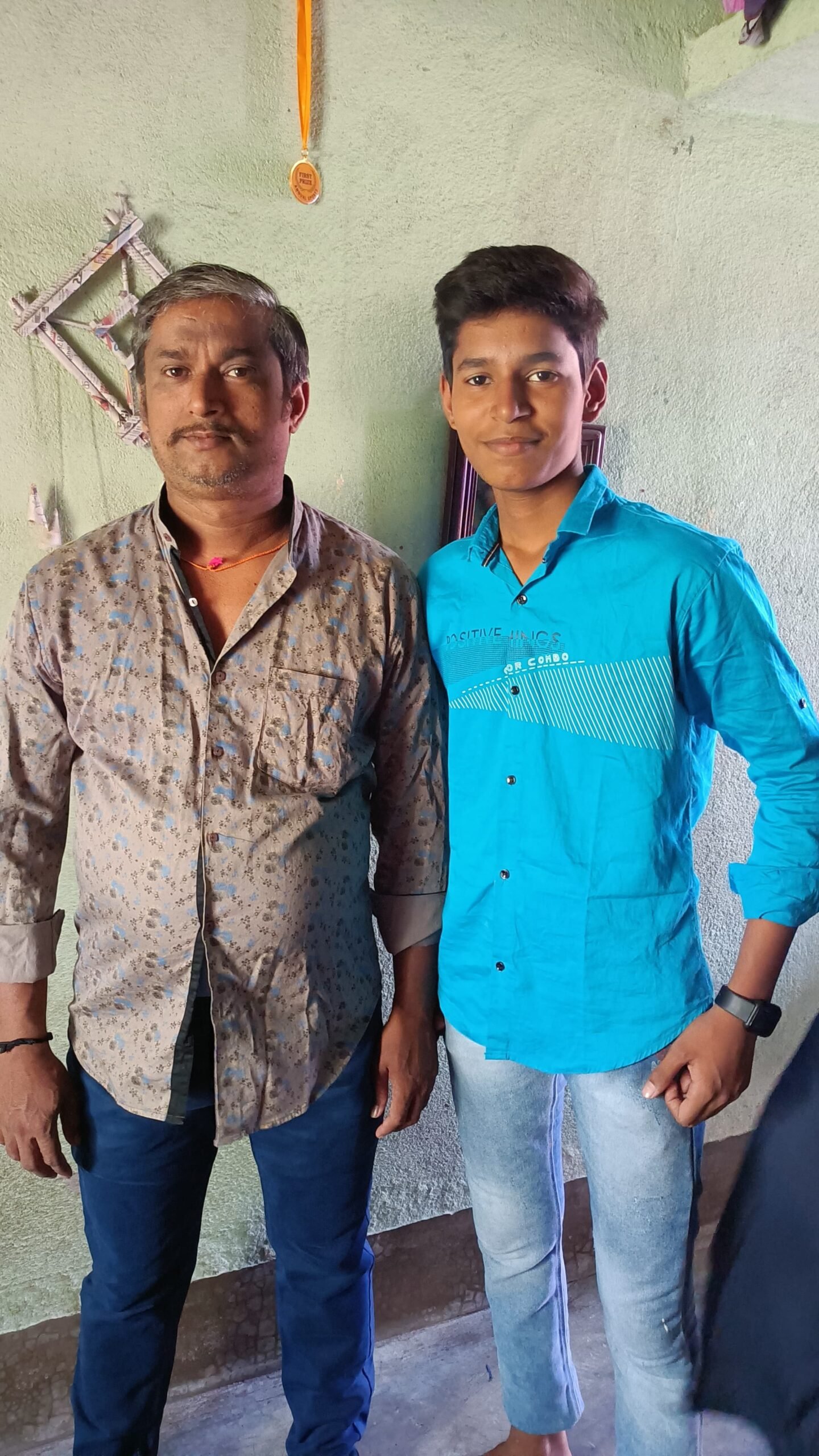 Adityapur Sad news:आदित्यपुर में शोक की लहर, चांडिल छठ घाट मे पिता-पुत्र समेत तीन की मौत, पुरेंद्र नारायण सिंह- ओम प्रकाश ने दी श्रद्धांजलि 1 IMG 20251028 WA0070