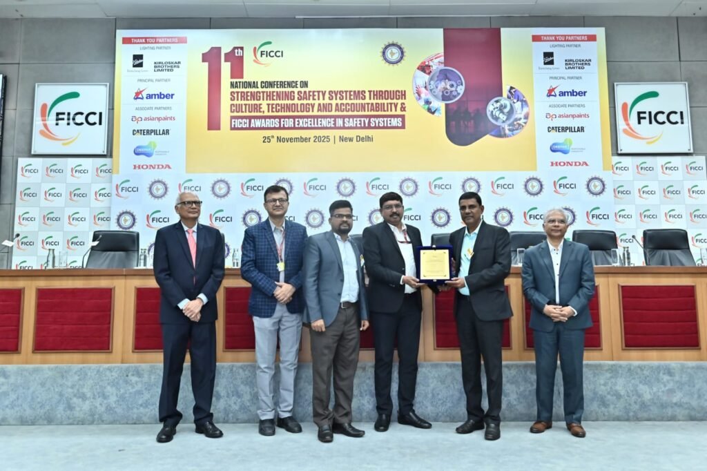 561d1371 b64e 4bb8 aef2 3dea3ec712d2