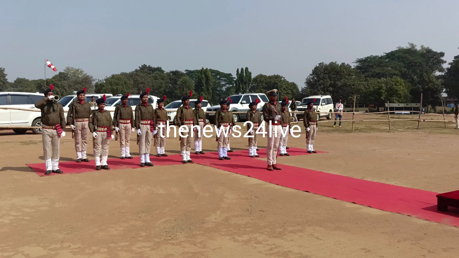 डीजीपी को गार्ड ऑफ ओनर