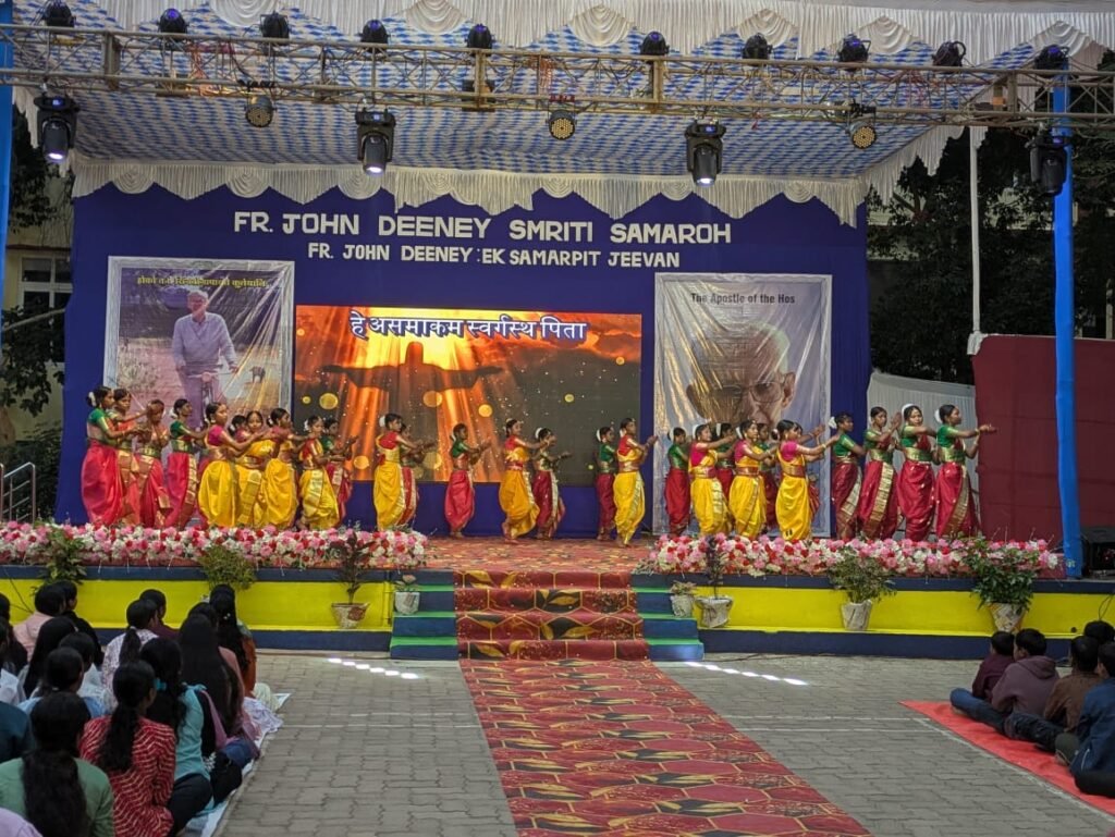 d63b28d7 deea 414c a63e 312553e06a33