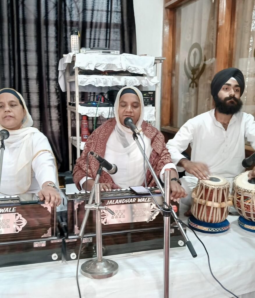 गुरूद्वारा नानक दरबार चाईबासा में श्री गुरु तेग बहादुर जी के 350वें शहादत वर्ष पर भव्य समागम 1 img 20251119 wa00069086210757360049192