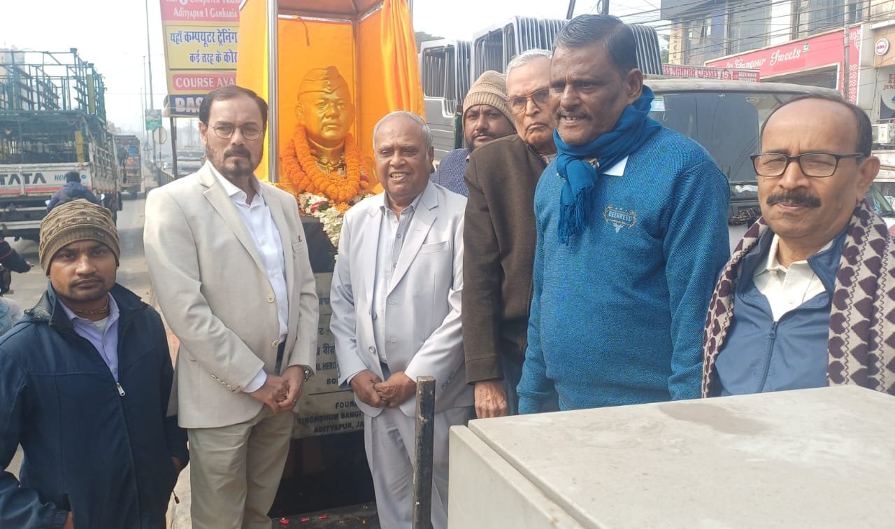 6b384a75 0bec 4943 bf3f 6d6f8af26927