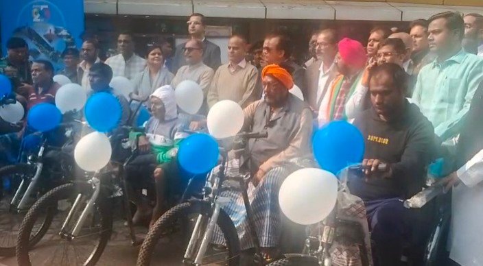 झारखंड में दिव्यांग प्रमाण पत्र से हटेगा पर्सेंटेज का कॉलम : स्वास्थ्य मंत्री इरफान अंसारी की बड़ी घोषणा 3 IMG 20251203 184010