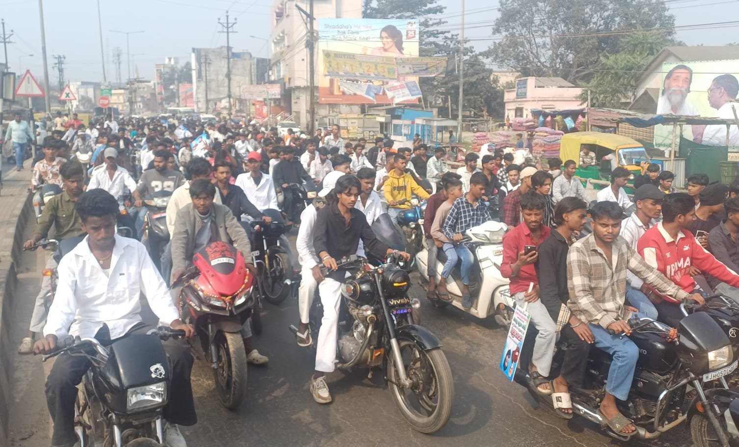 अजय सिंह जन्मदिन