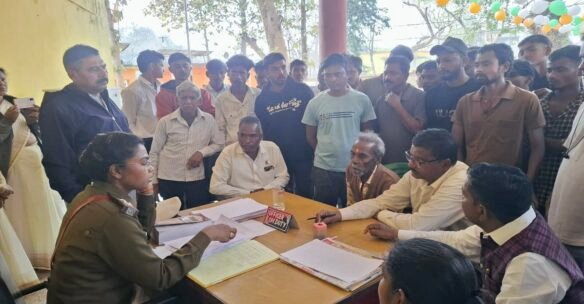 सोनुवा महुलडीहा गांव का बजरंगबली और शिव मंदिर, जहां तोड़फोड़ की घटना हुई