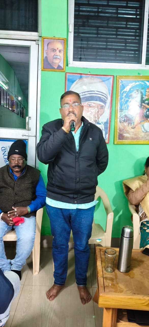 cb675273 e643 4b53 8454 4e8437283d33