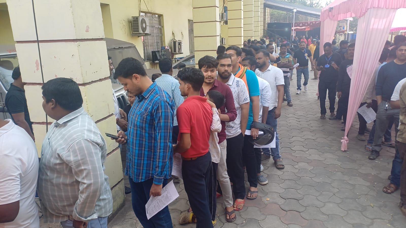 रक्तदान शिविर