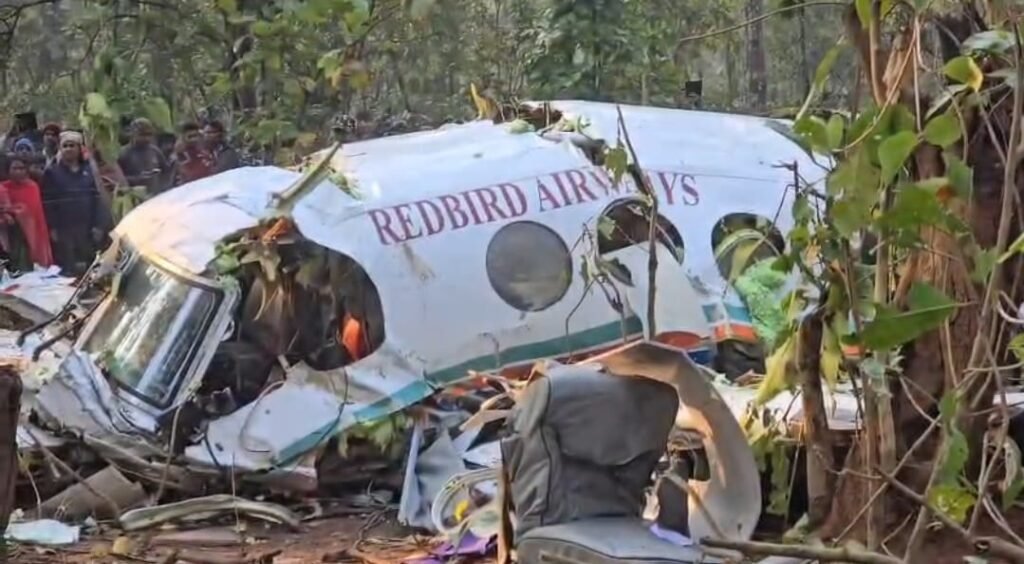 चतरा एयर मेडिकल एम्बुलेंस दुर्घटनाग्रस्त