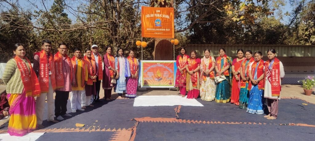 टाटा डीएवी पब्लिक स्कूल नोवामुंडी वैदिक आशीर्वचन समारोह