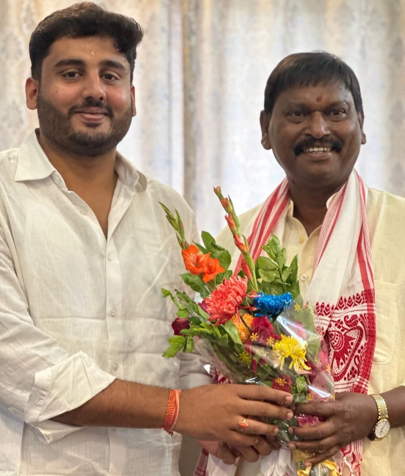 आदित्यपुर नगर निगम के नवनिर्वाचित डिप्टी मेयर अंकुर सिंह