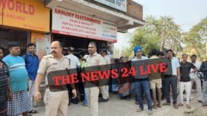 आदित्यपुर में दिनदहाड़े फायरिंग