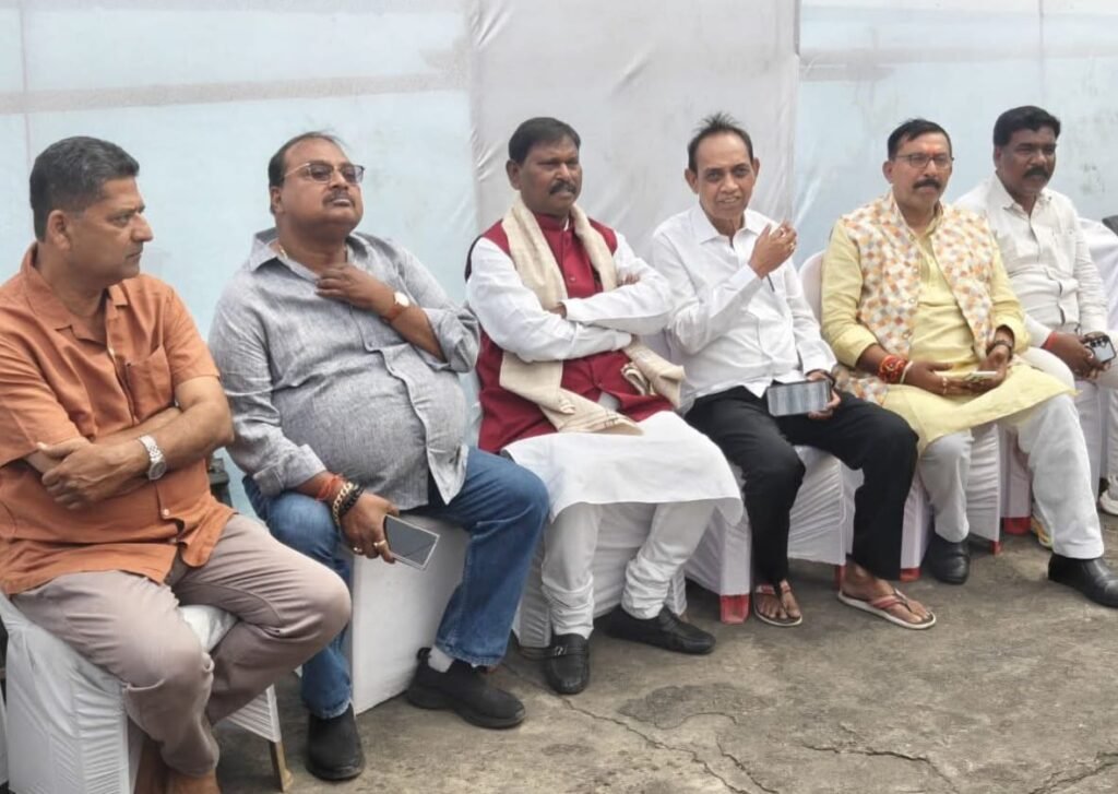 पूर्व केंद्रीय मंत्री अर्जुन मुंडा