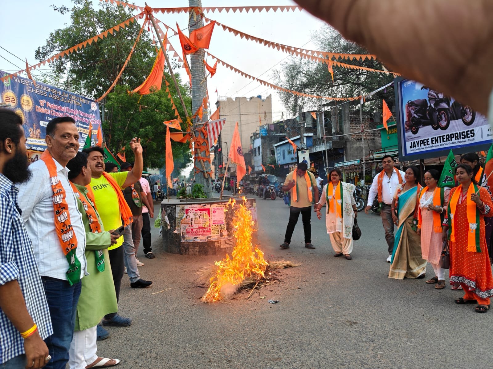 चाईबासा में उत्पाद सिपाही बहाली परीक्षा पेपर लीक