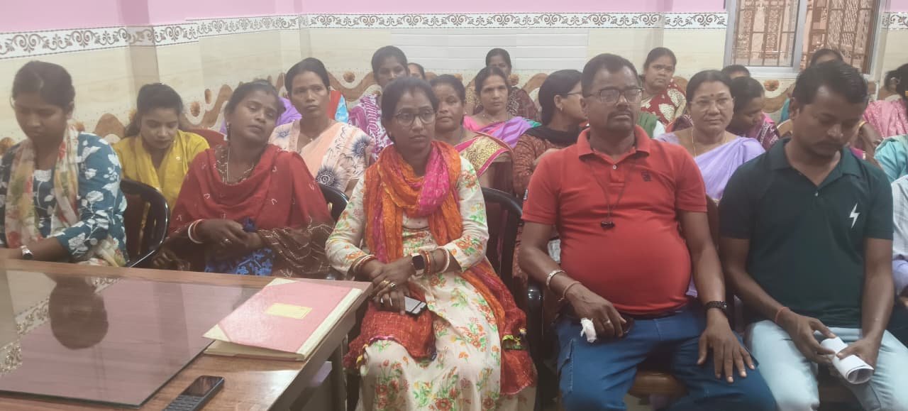 ठेका मजदूर छंटनी विरोध