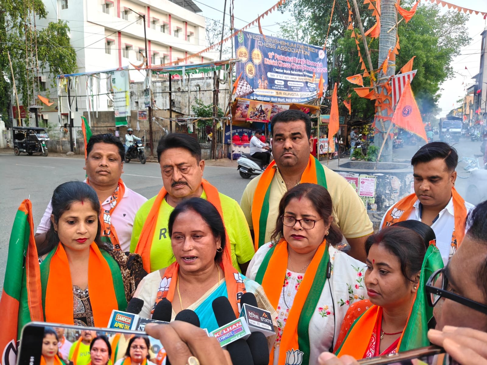 चाईबासा में उत्पाद सिपाही बहाली परीक्षा पेपर लीक