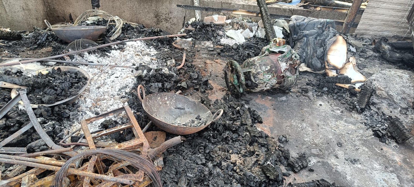 गम्हरिया दुकान आग