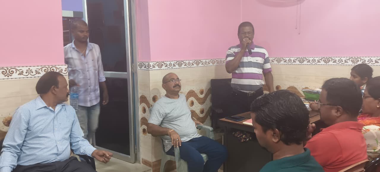 ठेका मजदूर छंटनी विरोध