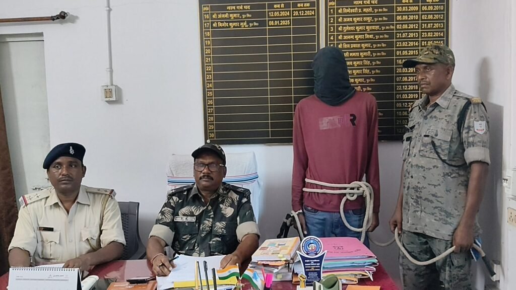 नीलांचल कंपनी डकैती कांड का फरार आरोपी अमर प्रमाणिक गिरफ्तार