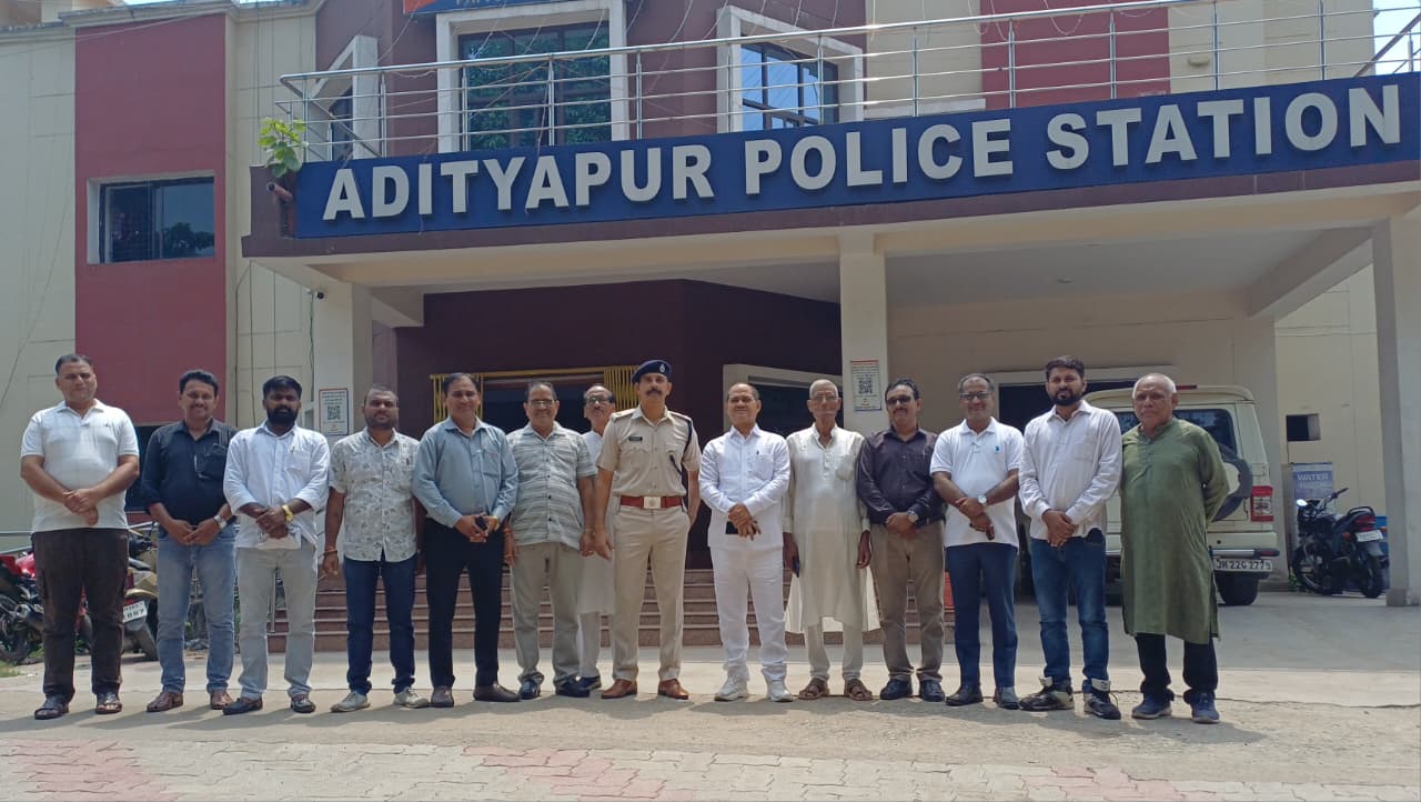 अंजनी कुमार थाना प्रभारी