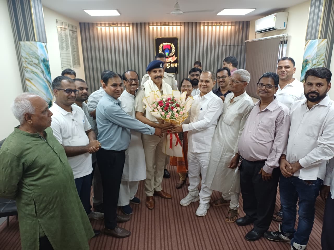 अंजनी कुमार थाना प्रभारी