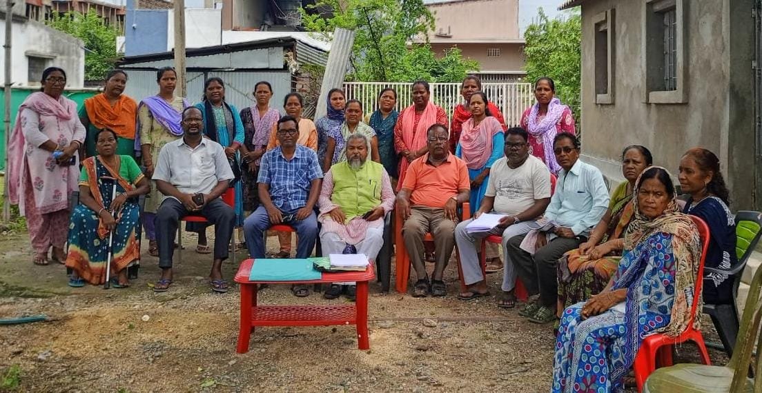 आदिवासी कॉलोनी में आंगनबाड़ी सेविका चयन