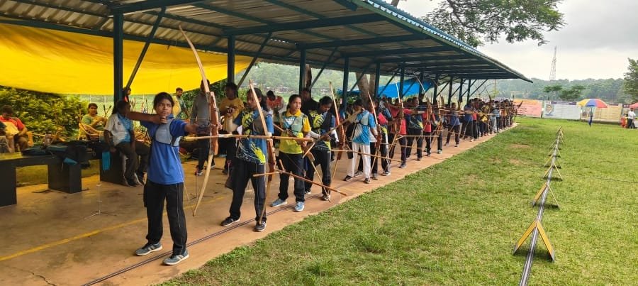 किरीबुरू जिला स्तरीय आर्चरी प्रतियोगिता