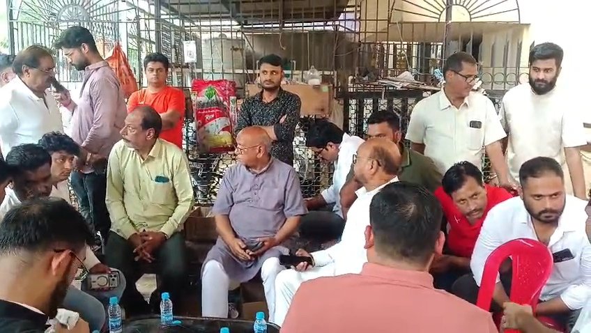 बिष्टुपुर पब हमले के बाद मृत हिमांशु के घर पहुंचे आला अधिकारी