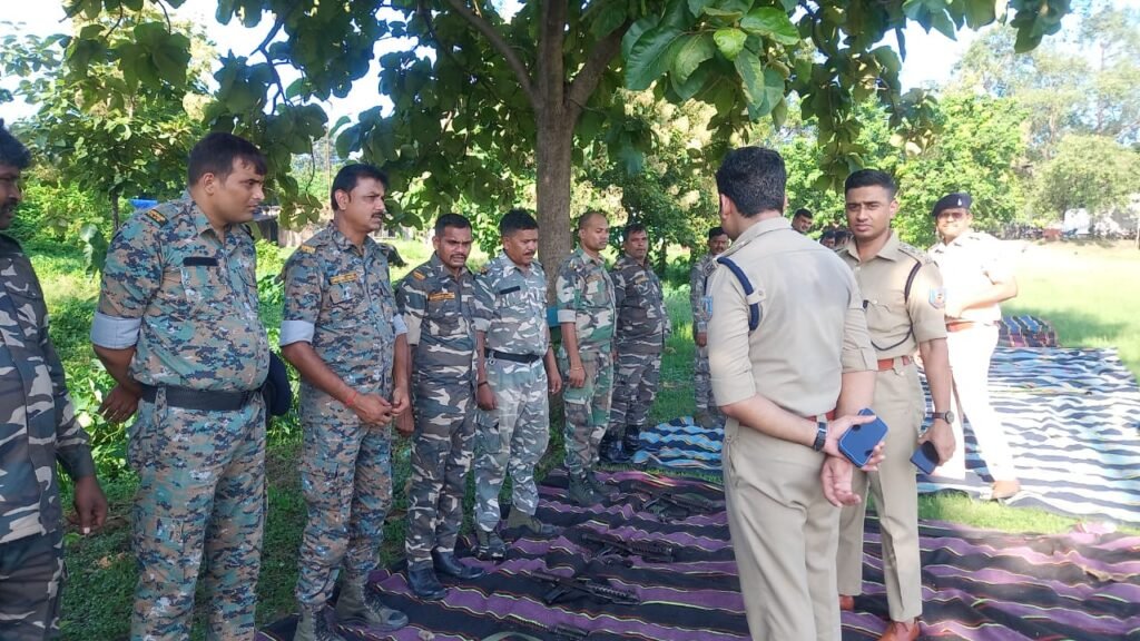 टाइगर मोबाइल बल का निरीक्षण