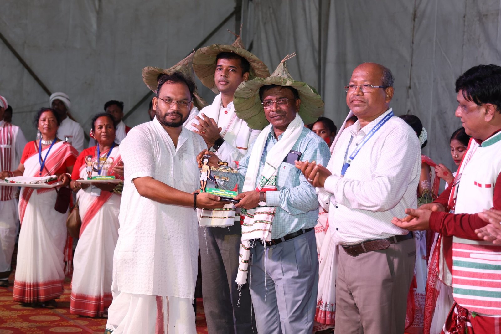 विश्व आदिवासी दिवस समारोह