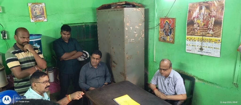 गुवा सेल खदान के जीरो पॉइंट में बारिश के बाद जलजमाव