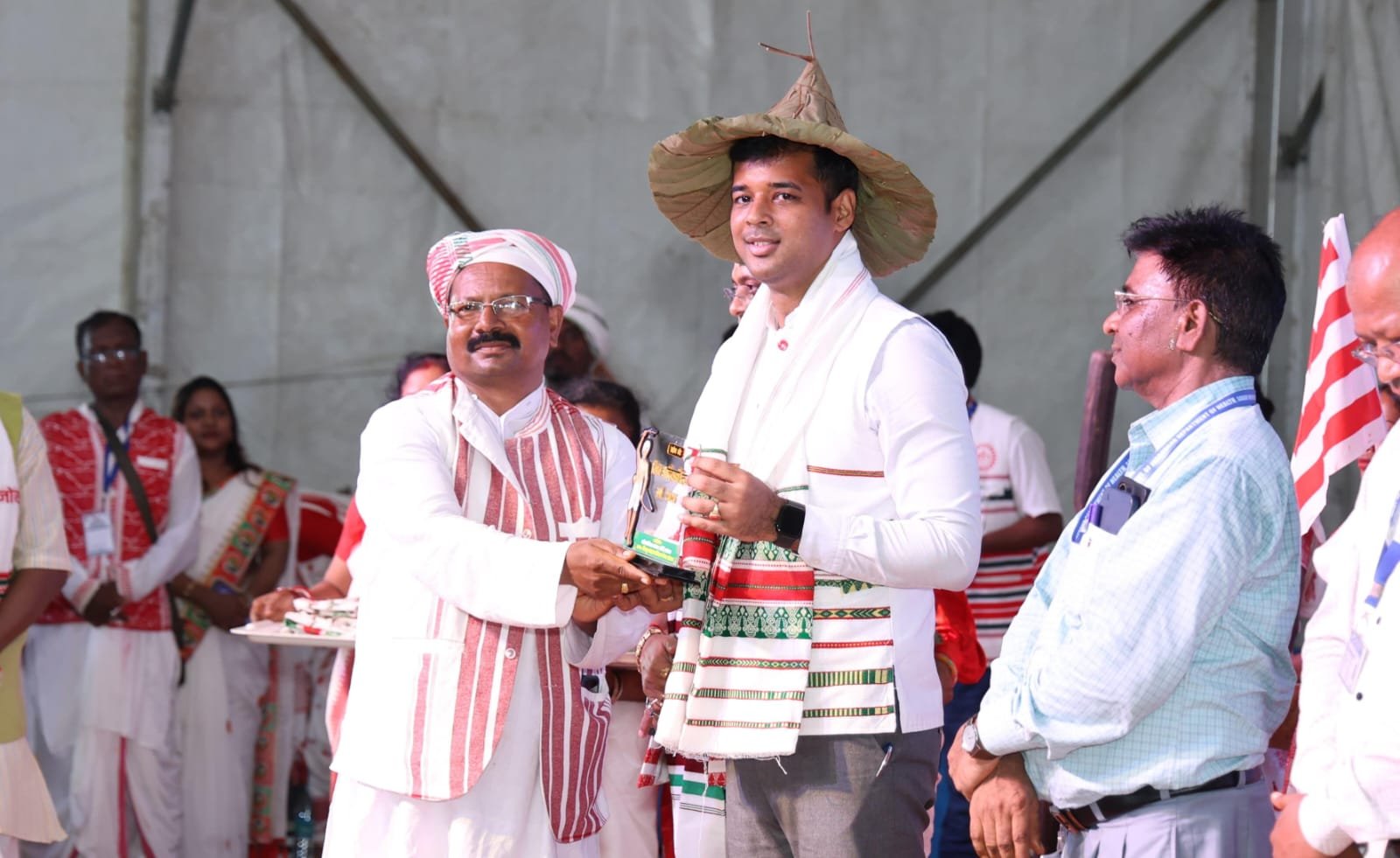 विश्व आदिवासी दिवस समारोह