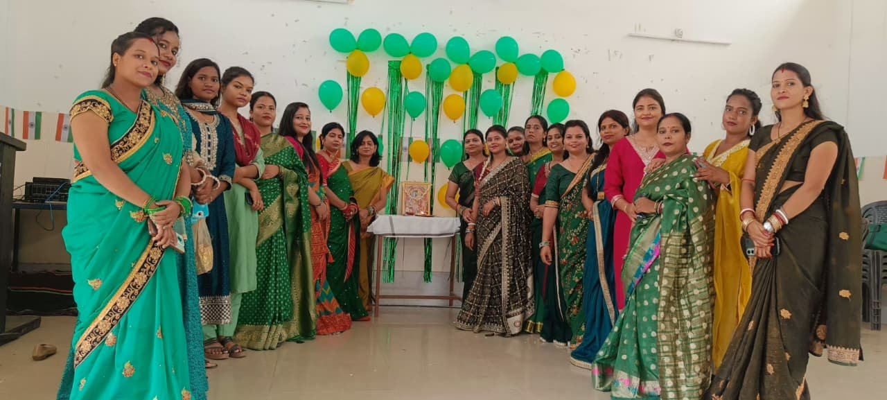 आदित्यपुर, श्री राम इंग्लिश उच्च विद्यालय, सावन महोत्सव