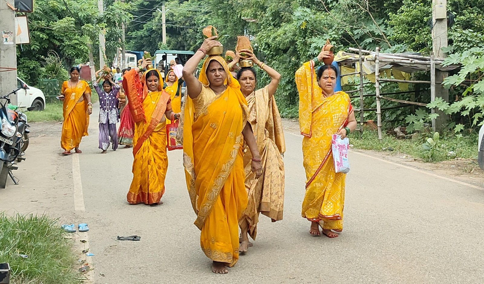 गम्हरिया के जमालपुर स्थित अमृतनगर शिव-हनुमान मंदिर का 12वां स्थापना दिवस