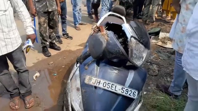 आदित्यपुर सड़क हादसा