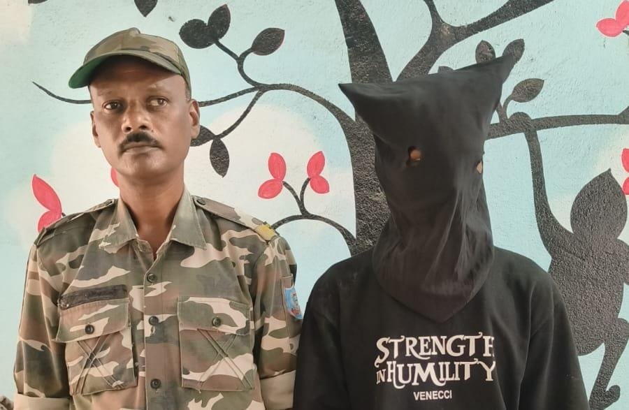 चाईबासा चोरी मामला, Chaibasa Theft Case, होटल शिखा मैनोर चोरी