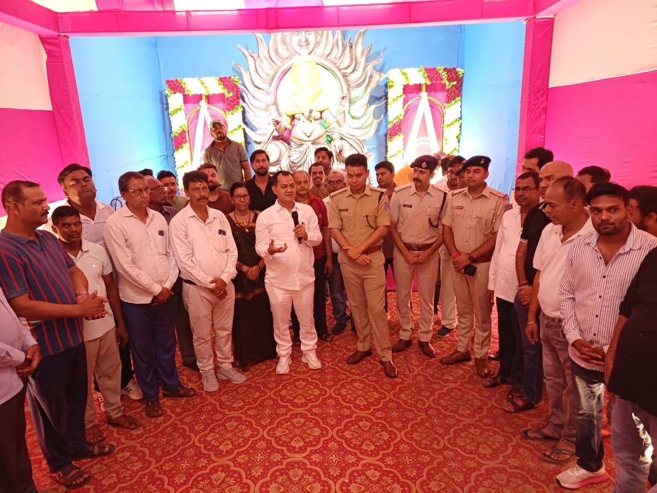 आदित्यपुर गणेश पूजा पंडाल
