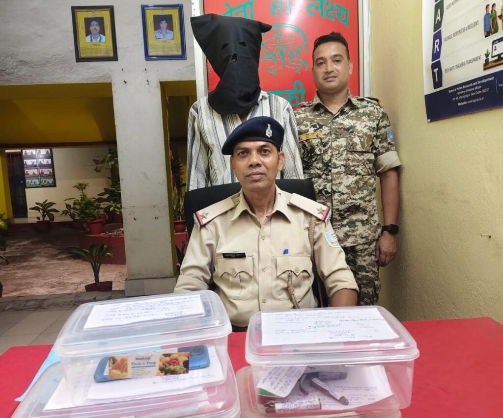 सरायकेला शराब दुकान चोरी गिरोह
