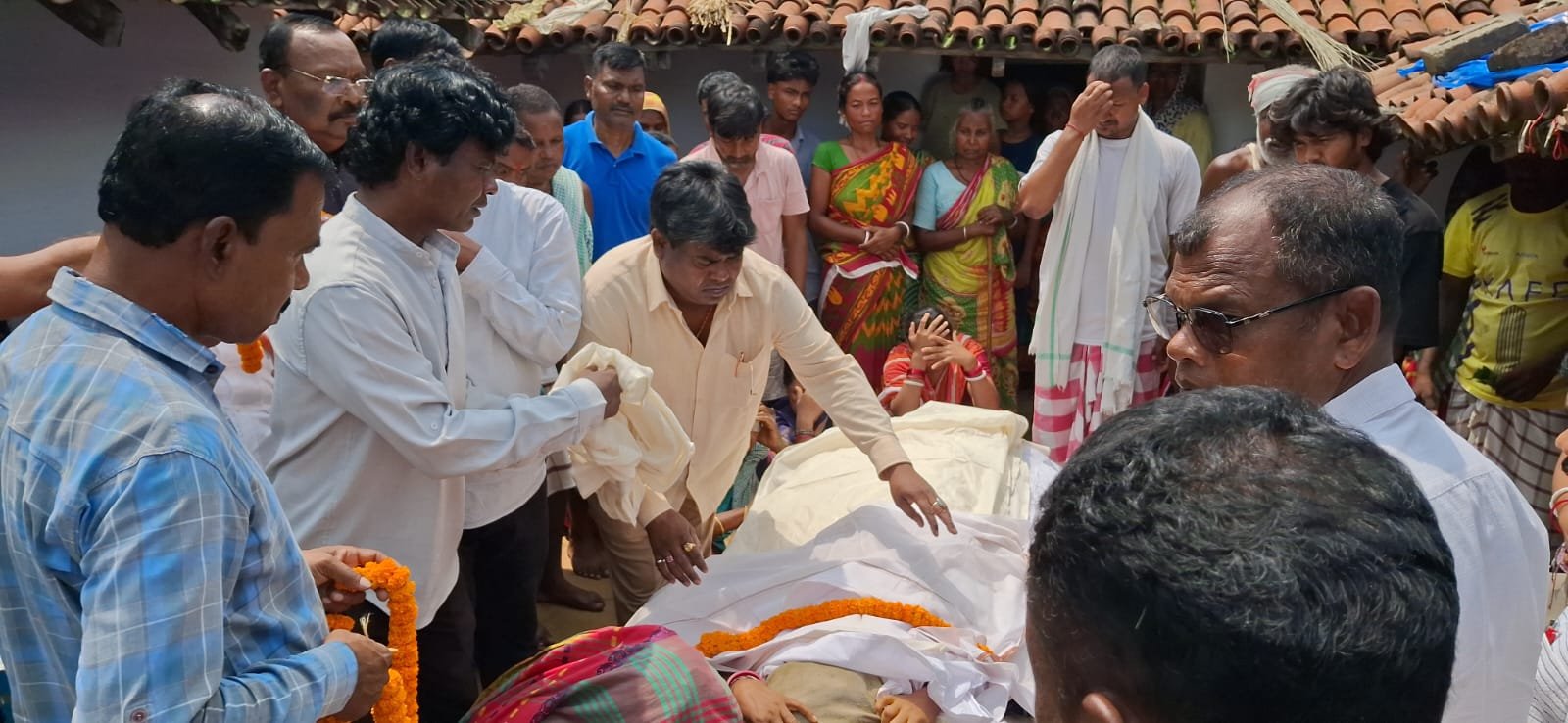 दशमत मार्डी के आकस्मिक निधन