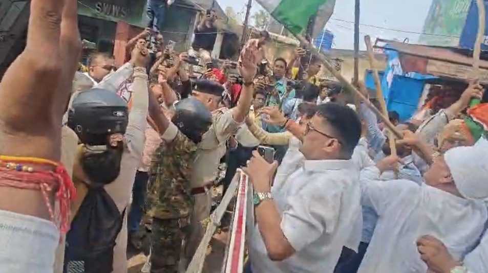 जमशेदपुर में भाजपा-कांग्रेस भिड़ंत